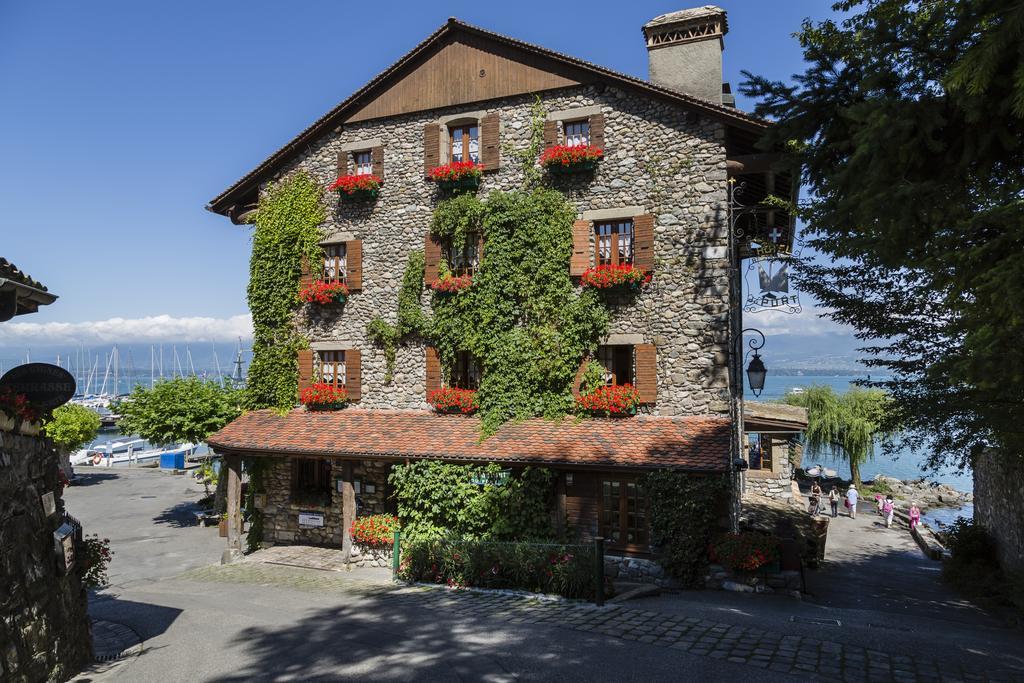 Hotel Restaurant Du Port Yvoire Buitenkant foto
